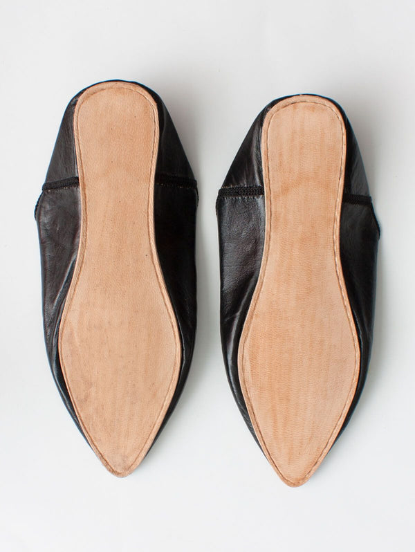 Moroccan Plain Pointed Babouche Slippers, Black - Bohemia Design